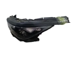 FAROL FASTBACK 2022/2025 ESQUERDO