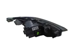 FAROL FASTBACK 2022/2025 ESQUERDO