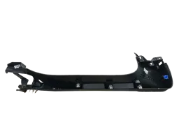 ACABAMENTO DIREITO TAMPA TRASEIRA FASTBACK 2023/2025