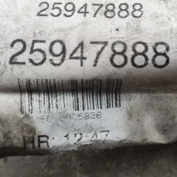 Chicote Vidro Dianteiro Direito Chevrolet Captiva 2010 2011 25947888