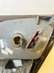 LANTERNA DA MALA DIREITA GRAND CHEROKEE SUJEIRA INTERNA 5701027AF