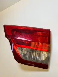 LANTERNA DA MALA DIREITA GRAND CHEROKEE SUJEIRA INTERNA