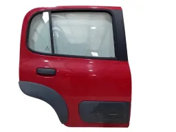 Porta Traseira Direita Uno Way 2011 a 2021 C/ Furo Moldura