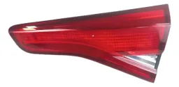 LANTERNA TAMPA LADO DIREITO SANDERO 20/25 C/LED