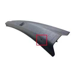 SOLEIRA ACABAMENTO PORTA MALAS DODGE JOURNEY 2009 A 2011