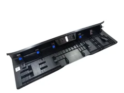 ACABAMENTO SOLEIRA PORTA MALAS FASTBACK 2023 A 2025