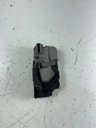 FECHADURA PORTA TRASEIRA DIREITA PEUGEOT 206 207 2003/2014