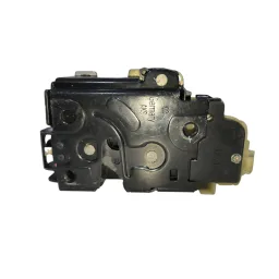FECHADURA PORTA DIAT DIR GOLF POLO BORA NEW BEETLE 98 A 13