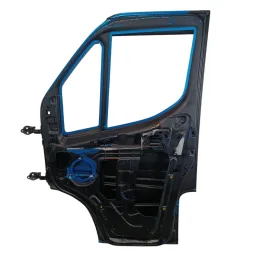 PORTA DIANTEIRA DIREITA IVECO DAILY 2020 A 2025 ORIGINAL