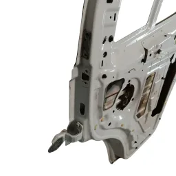 PORTA DIANTEIRA DIREITA IVECO DAILY 2020 À 2025 ORIGINAL