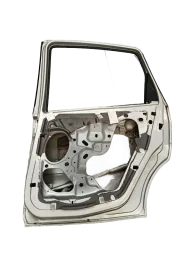 PORTA TRASEIRA DIREITA FOCUS 1998 99 00 01 02 03 04 05 2007