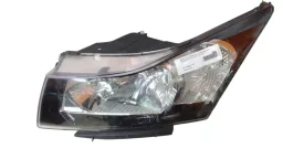 FAROL DIREITO CRUZE 2012 A 2016 MOLDURA PRETA
