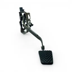Pedal Embreagem Com Sensor Mitsubishi L200 Triton 2008/17..
