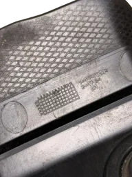 MOLDURA ACABAMENTO LANTERNA TRASEIRA ESQUERDA FIAT FASTBACK 0000X01