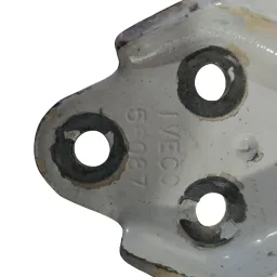 DOBRADIÇA PORTA DIANTEIRA ESQUERDA IVECO DAILY 2008 A 2016