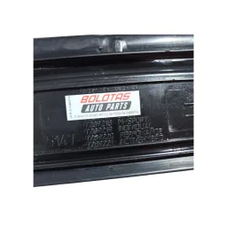 SOLEIRA PORTA DIANTEIRA DIREITA BMW 118I 120I 2012 2013 2014