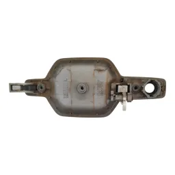 MAÇANETA EXTERNA D/E  PAJERO FULL 01 A 07 (DETALHE) MR436881
