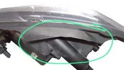 FAROL DIREITO GOL VOYAGE G8 SAVEIRO G7 FOCO SIMPLES AVARIA