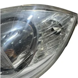 FAROL ESQUERDO ORIGINAL FIAT LINEA 2009 A 2016 DESCRIÇÃO