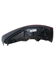 lanterna traseira esquerda Audi Q3 2016 2017 2018 2019