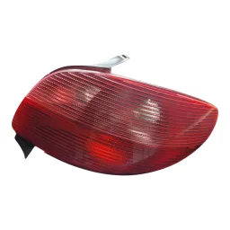 Lanterna Traseira Direita Peugeot 206 1999 2000 2001 A 2004