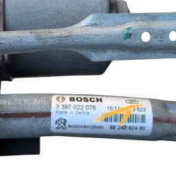 GALHADA LIMPADOR PARABRISA PEUGEOT 3008 5008 2017 2018 2019/