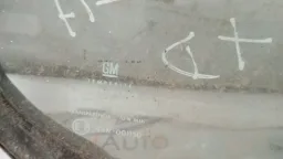 VIDRO FIXO TRASEIRO DIREITO MONZA 84/90