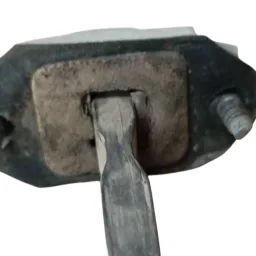 LIMITADOR PORTA DIANTEIRO ESQUERDO ECOSPORT 2004/12
