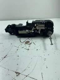 MAÇANETA EXTERNA TRASEIRA ESQUERDA FLUENCE 2015 2011 A 2018