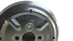 POLIA BOMBA AGUA MERCEDES C180 1.8 2011 2012 2013