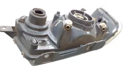 FAROL DIREITO RANGER 2005 A 2009 FUME