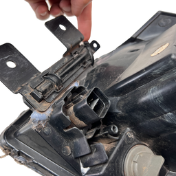 FAROL DIREITO SPORTAGE 2006 A 2010 (DATALHES)