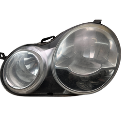 Farol Esquerdo Polo 2003 a 2006 Cromado