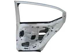 PORTA TRASEIRA DIREITA SENTRA 2023 2024 A 2026 C/AMASSADO