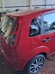 Recorte Lateral Traseiro Direito Ford Fiesta 2003 a 2014