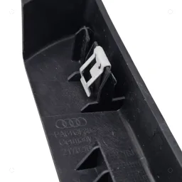 ACABAMENTO ESQUERDO PORTA MALAS AUDI A3 SPORTBACK