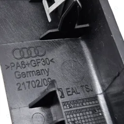ACABAMENTO ESQUERDO PORTA MALAS AUDI A3 SPORTBACK
