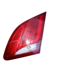 Lanterna Tampa Tras Dir Peugeot 408 E94109