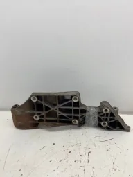 SUPORTE ALTERNADOR GOLF 2000 1999 A 2005