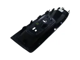 PUXADOR INTERNO PORTA DIANTEIRA DIREITA FASTBACK 2023/2025
