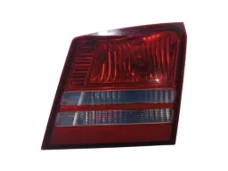 Lanterna Traseira Direita Dodge Journey 2009 a 2010
