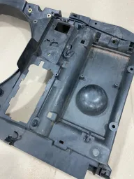 DEFLETOR RADIADOR 308 2013 2012 A 2019 (DETALHE)