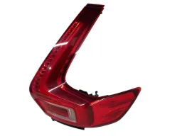 LANTERNA TRASEIRA DIREITA VOLVO XC40 EX40 2018 2019 2020/..