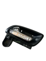 Maçaneta fiat Freemont Dianteira esquerda 2010 cx546m