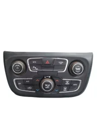 Comando Ar Condicionado/Som Jeep Compass 17/21 S/ Auto Park