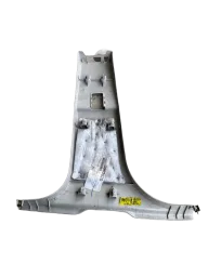 Moldura Coluna Inferior Direita Jeep Commander 2006 2007