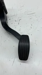 PEDAL ACELERADOR UNO 2011 A 2021