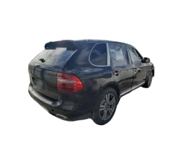 ISOPOR FERRAMENTAS PORSCHE CAYENNE 2010 7L0012112