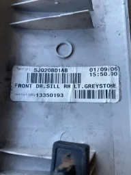 Moldura Soleira Dianteira Direita Jeep Commander 2006 2007