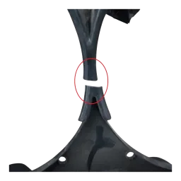 DEFLETOR VENTOINHA RADIADOR C280 95 2025050288 DETALHE